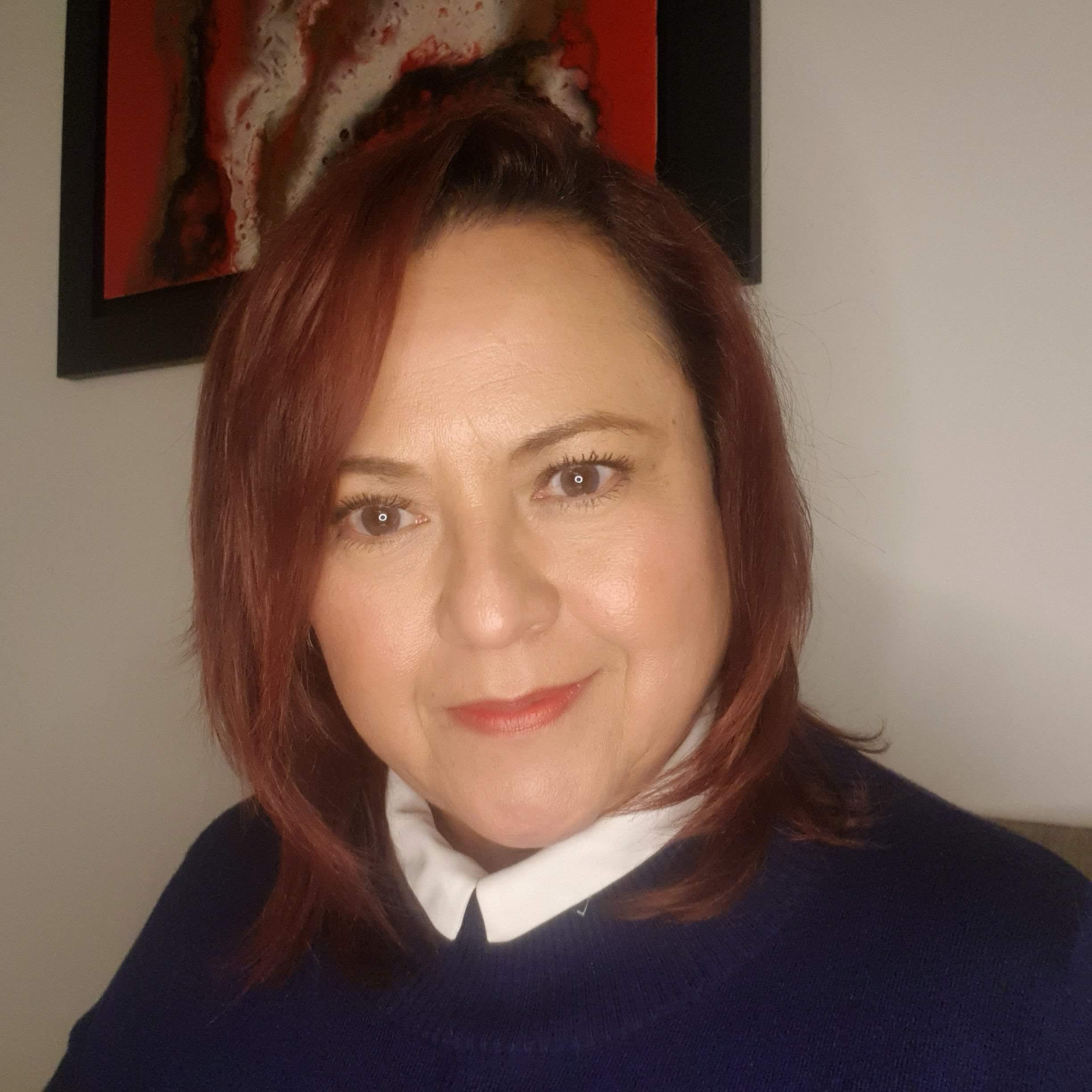 London, UK Ligia is a qualified lawyer who has also developed a career in social media marketing and organising international exhibitions in London, working with very many international artists such as Young-sung Kim (Korea), Nancy Wood (UK), Mrs Colorberry (Germany) and many others. She is also Partner in the Mexican and UK firm LawBiz Consulting Group.